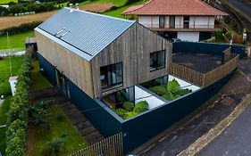 Furnas Houses